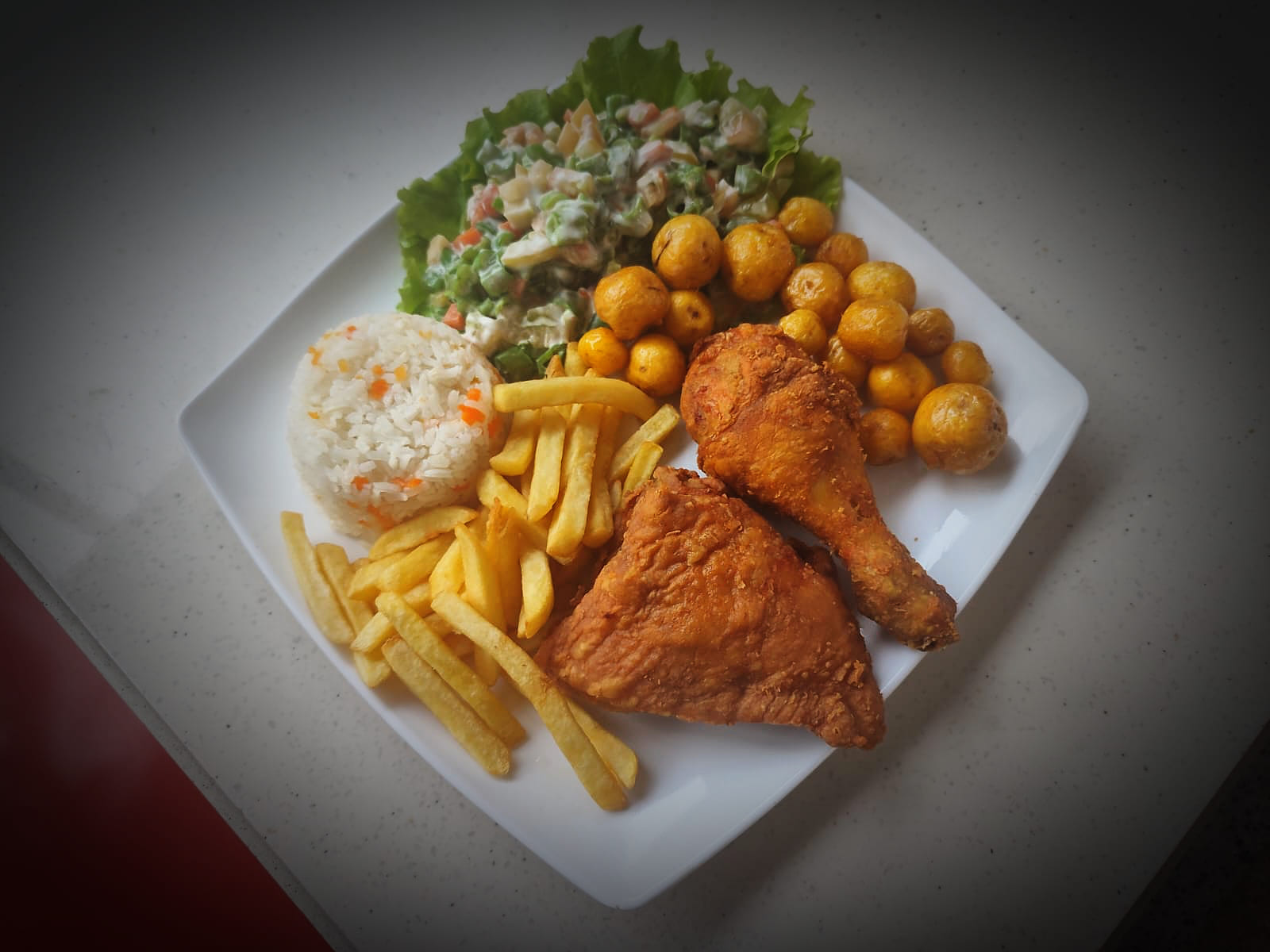 Bandeja con Pollo Asado